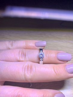 Серебряный набор: кольцо и серьги