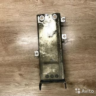 Домик,Демфер,крепление усилителя Мерседес 211