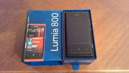 Смартфон Нокиа Люмиа 800 (требует ремонта)