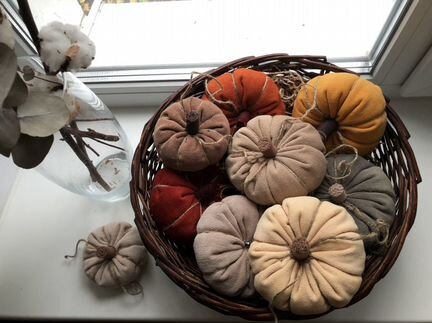 Осенний декор, тыква и листья из ткани