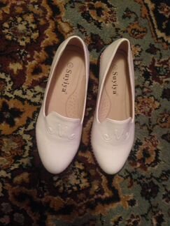 Туфли бежевые