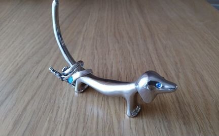 Держатель подставка для колец - такса