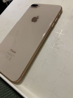 Телефон iPhone 8 plus 64 gold
