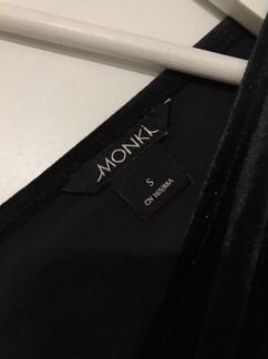Бархатное платье Monki