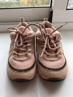 Обувь для девочки б/у р. 25-26