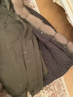 Парка с натуральным мехом песца цвета хаки, двусто