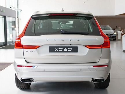 Volvo XC60 2.0 AT, 2020