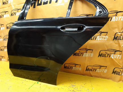Дверь задняя левая Mercedes C-Classe W205