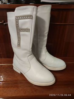 Сапоги на девочку размер 35, стелька 22 см