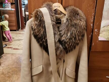 Зимнее пальто 46 размер