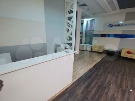 Офис, 916.88 м²