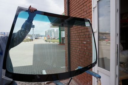 Стекло лобовое Toyota Corolla 07