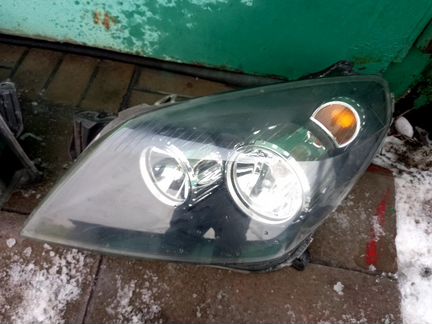 Фара левая для Опель Астра H