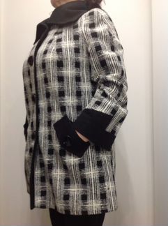 Клетчатое полупальтo