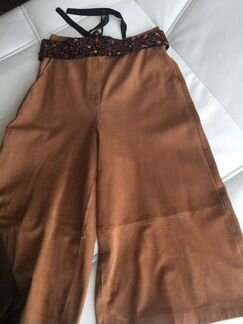 Новые замшевые кюлоты от Massimo Dutti 42р