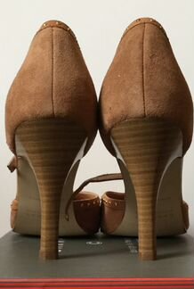 Туфли новые carnaby, р.39