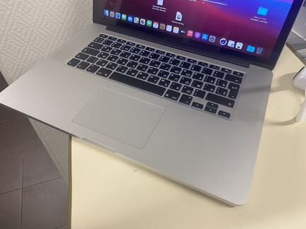 Macbook pro 15 2015 core i7 2600ггц\16 gb\