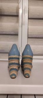 Босоножки женские 36 размер новые