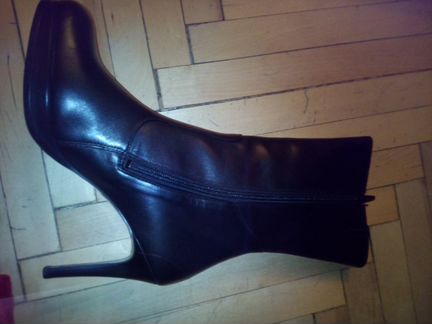 Новые ботильоны hogl 39р