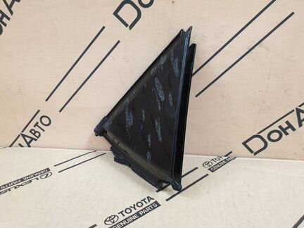 Уголок двери задний правый Lexus Nx