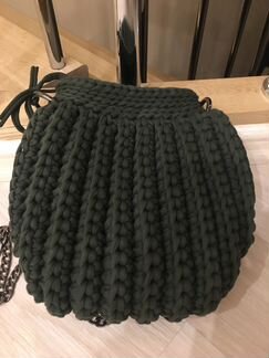 Вязаная женская сумочка