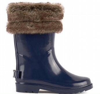 Резиновые сапоги