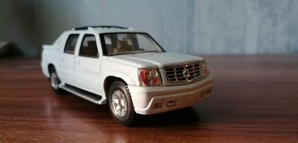 Коллекционное модели разных масштабов