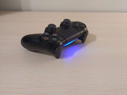 PlayStation 4 slim; Камера; диски