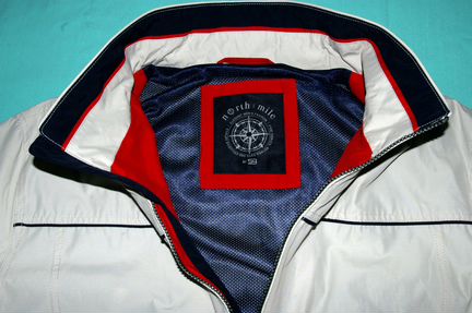 Ветровка мужская под резинку на молнии North Mile