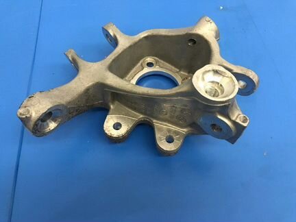 Кулак задний правый Bmw 5-Я Серия F10 N20B20