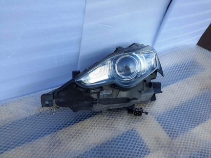Левая фара Лексус is250 2012-2015 год