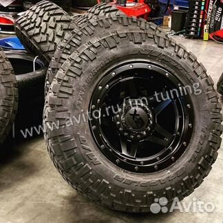 Диски XD138 Brute R20x12j 5x127 на Jeep Wrangler
