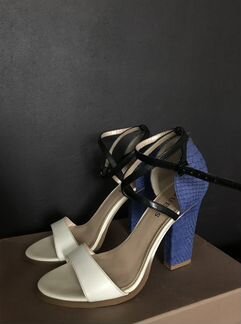 Кожаные босоножки guess р.36.5