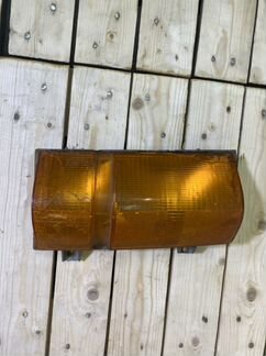 Поворотник левый бу dodge ram van 1986-1993