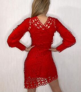 Платье вечернее красное