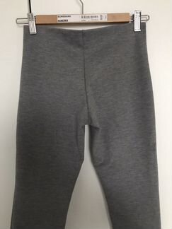 Трикотажные леггинсы со швами эластичные