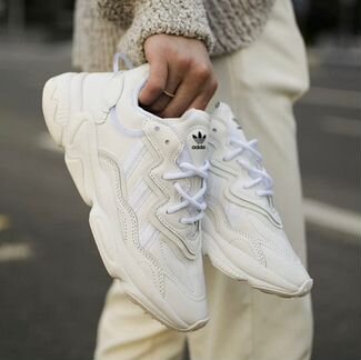 Кроссовки adidas ozweego женские