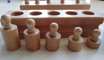 Цилиндры (гирьки, бочонки) по методике Монтессори