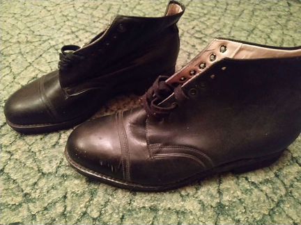 Кожанные туфли и ботинки