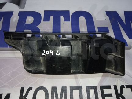 Кронштейн заднего бампера Мерседес C-класс W204