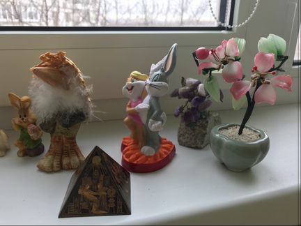 Фигурки /сувениры