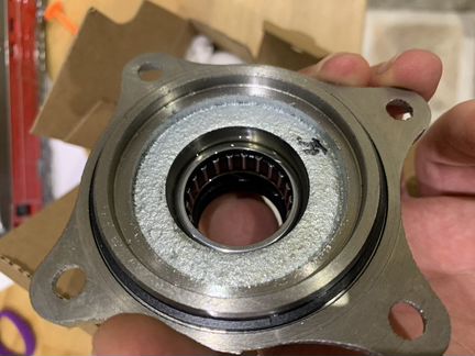 Крышка хвостовика переднего редуктора Polaris