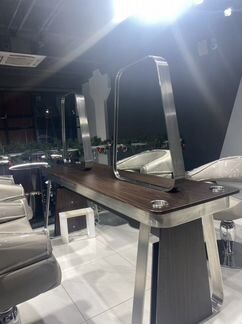 Парикмахерское зеркало