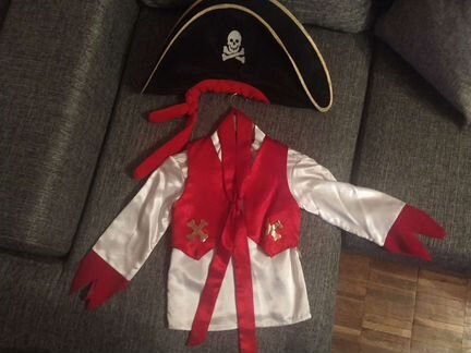 Новогодний пиратский костюм
