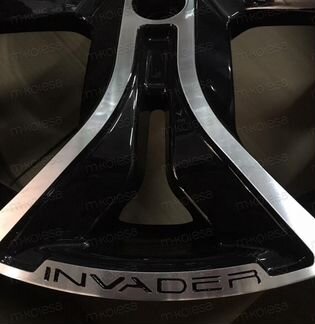 Новые диски Invаder Toyотa LC200 R20