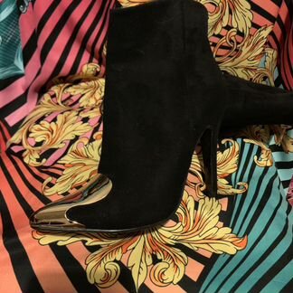 Ботильоны ботинки 37 размер ASOS Zara Lost ink