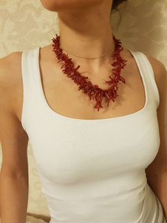 Ожерелье, подвеска на шею