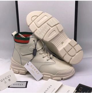 Ботинки Gucci зимние на платформе бежевые