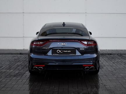 KIA Stinger 2.0 AT, 2018, 24 388 км