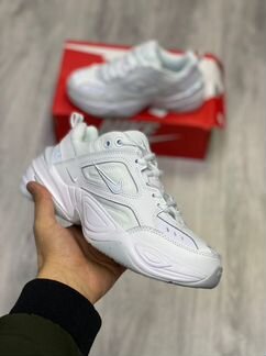 Кроссовки Nike